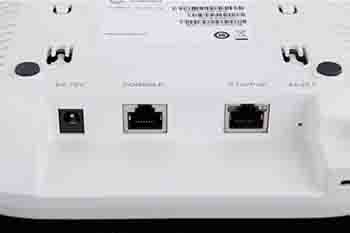 杀入WiFi的黑马 信锐2800无线AP评测